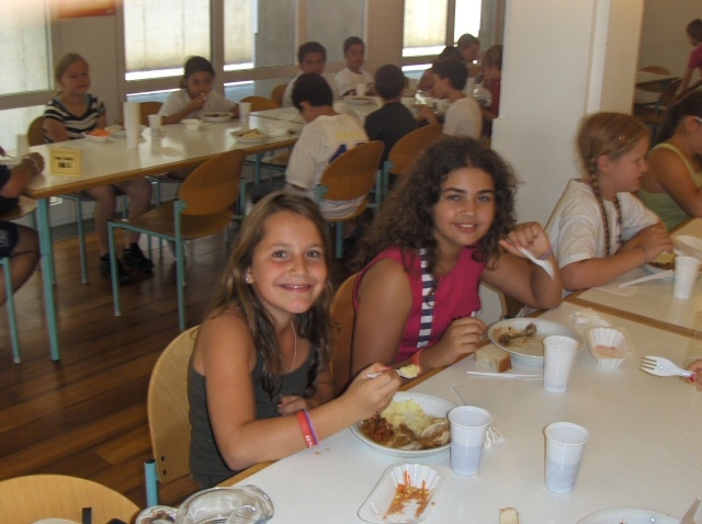 Village Camps International Summer Camp VDC Geneva 2016-08-12 https://www.villagecamps.com/journals_admin/images/308-22-Picture 063.jpg